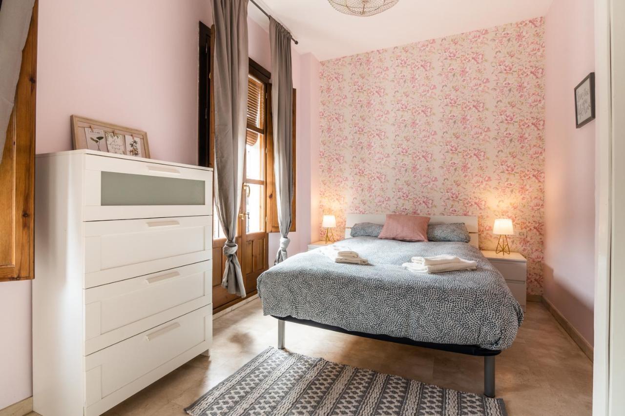 Tuguest Isabel La Catolica II Apartment กรานาดา ภายนอก รูปภาพ